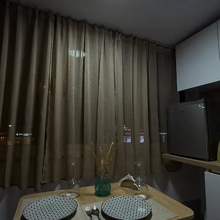 アパート Gerlis House